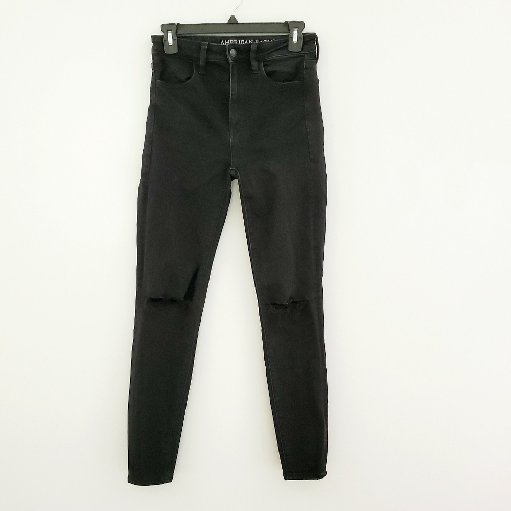 American Eagle black distressed hi rise jeans 2